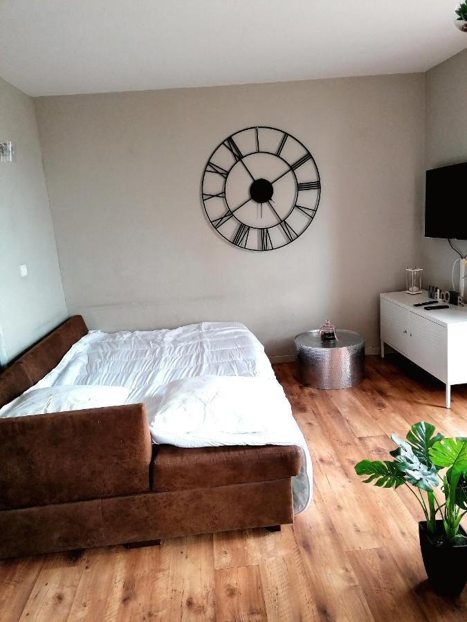 أفينيون Modern Apart 70M2 - 2 Rooms - Parking المظهر الخارجي الصورة