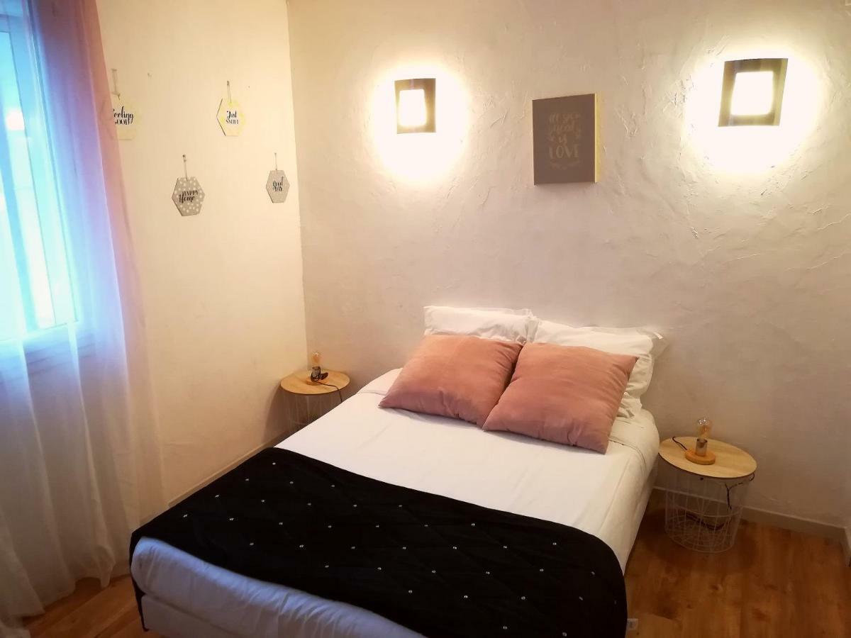 أفينيون Modern Apart 70M2 - 2 Rooms - Parking المظهر الخارجي الصورة